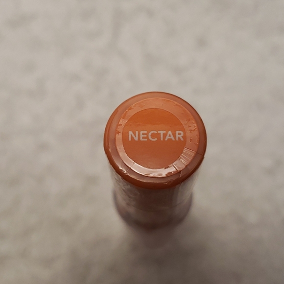 NEW Maelle Clearly Brilliant Tinted Lips,Nectar - Picture 2 of 3